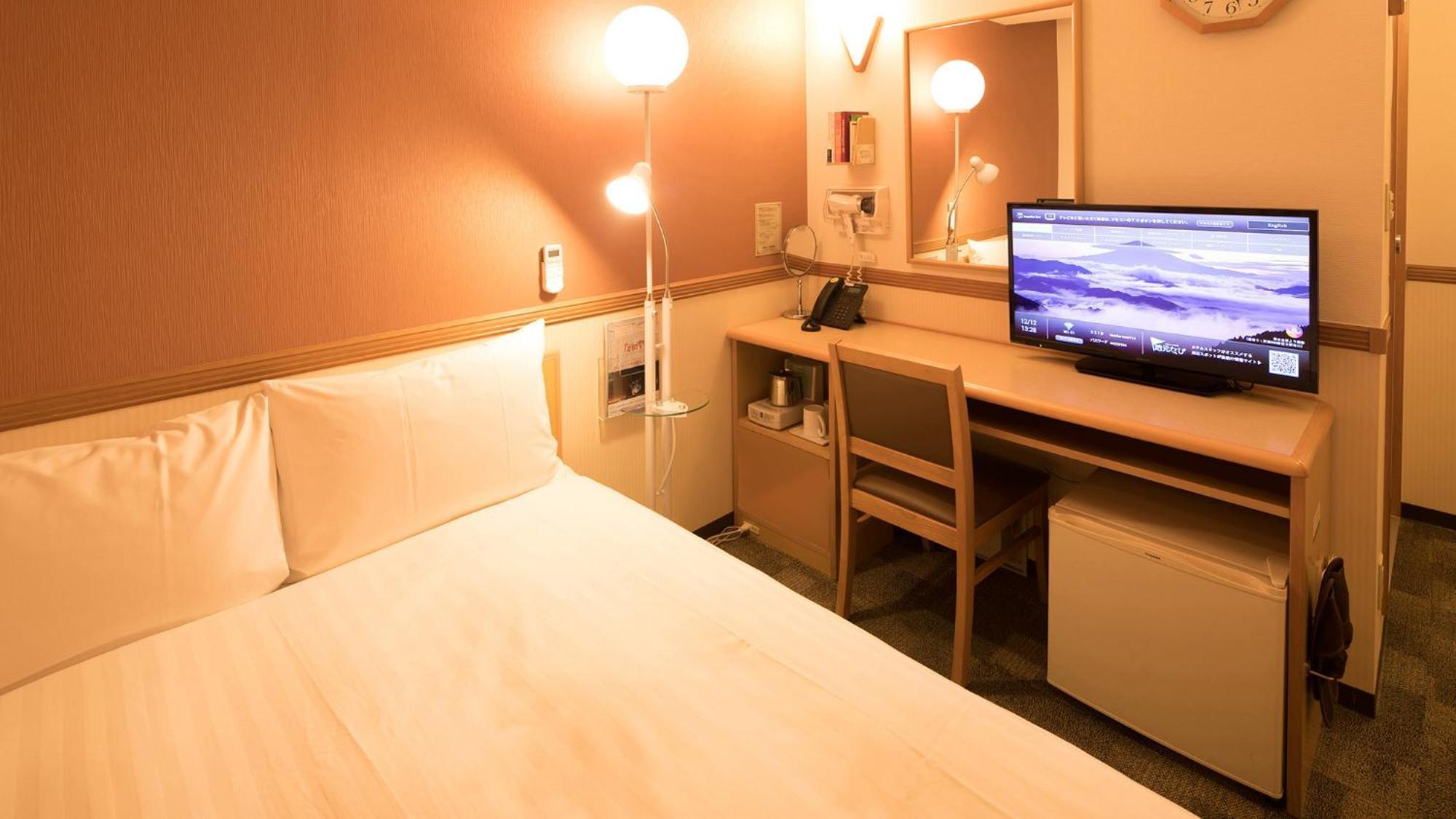 Toyoko Inn Fujisan Numazu Eki Kita Guchi No 1 Room photo